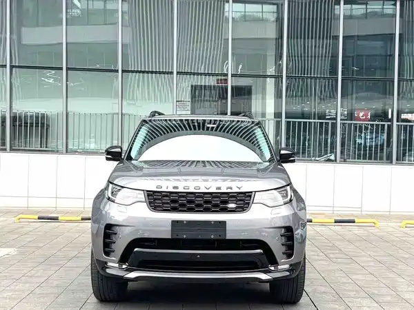 Land Rover Discovery 2022