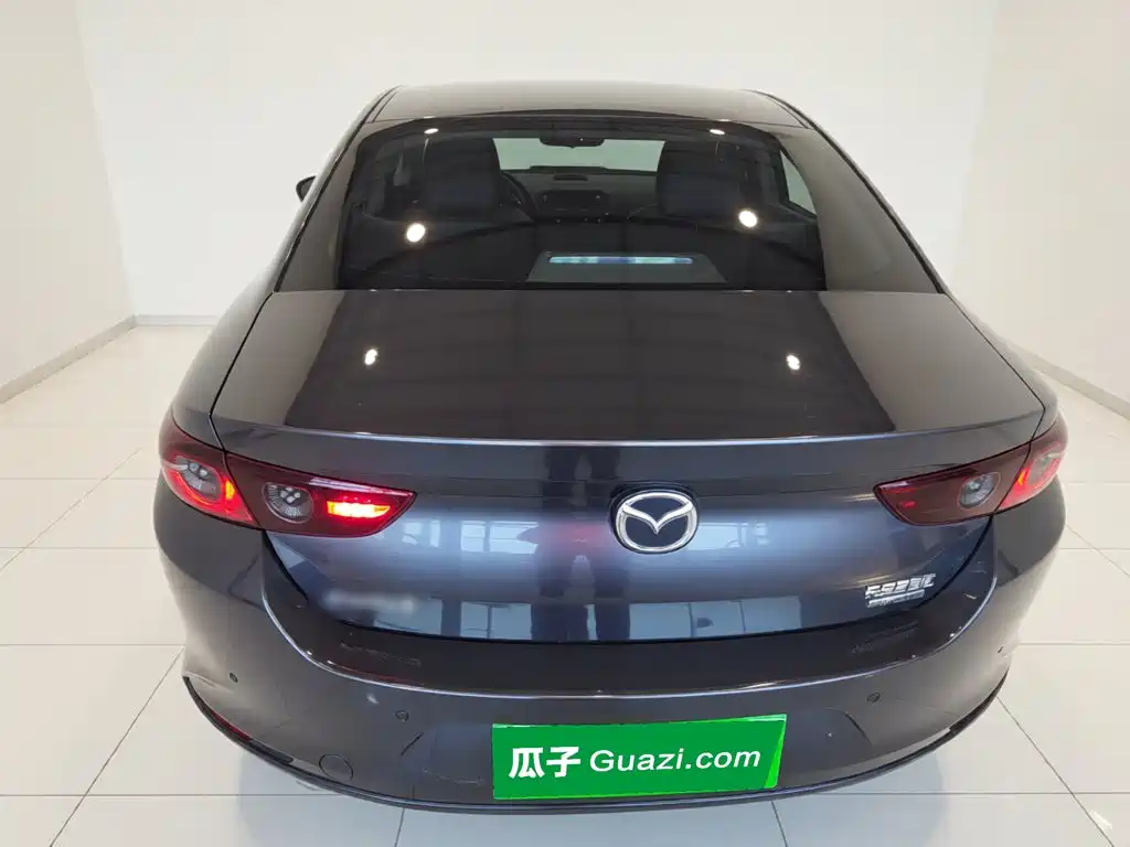 Mazda 3 Axela 2020