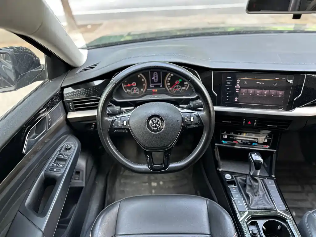 Volkswagen Passat 2020