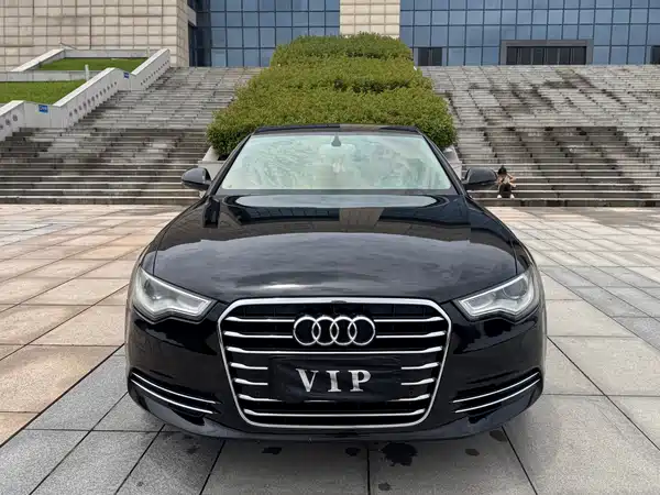 Audi A6L 2012