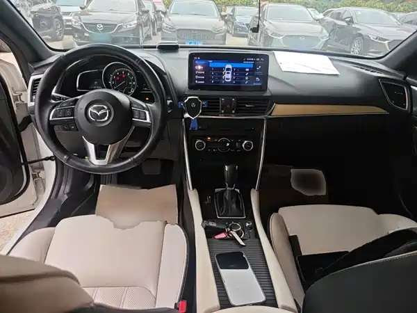 Mazda CX-4 2017