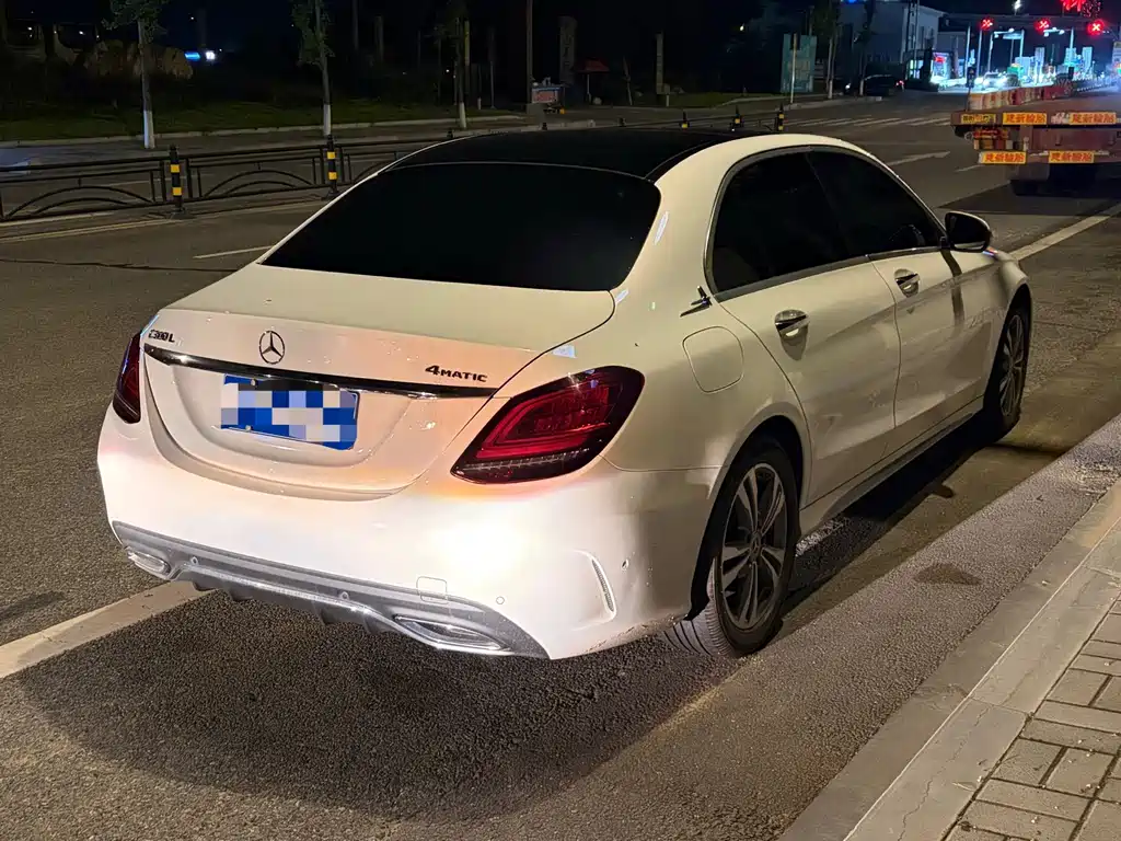 Mercedes-Benz C-Class 2020