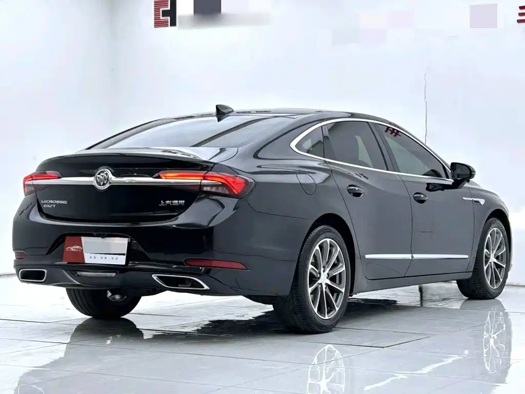 Buick LaCrosse 2022 — фото 21