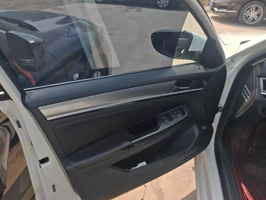 Volkswagen Bora 2016