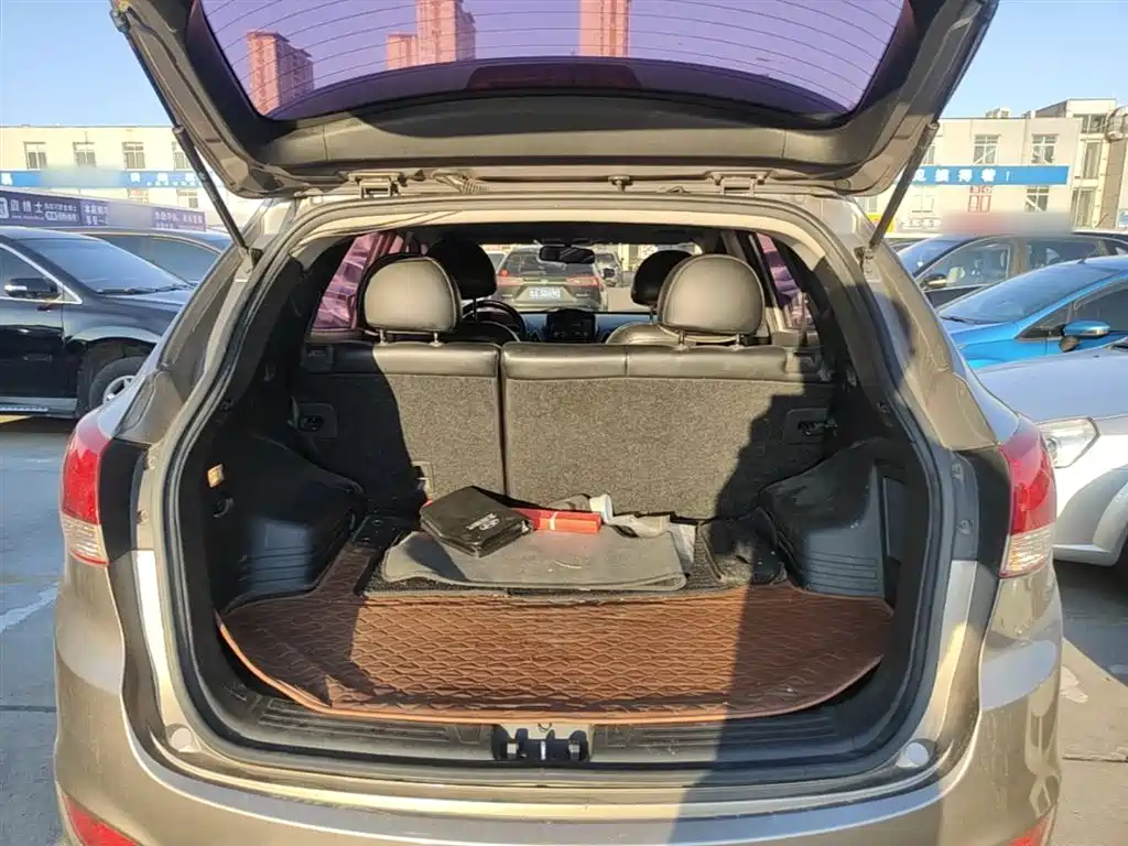 Hyundai ix35 2016 — фото 19