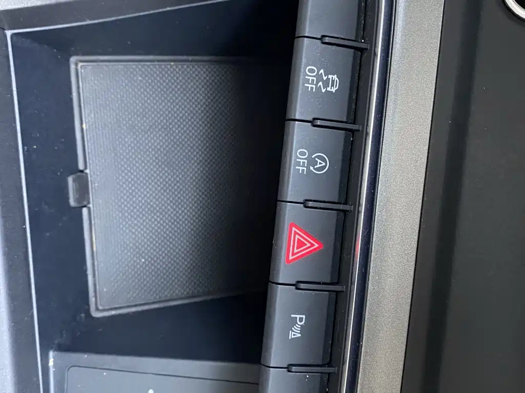 Audi Q3 2022 — фото 15