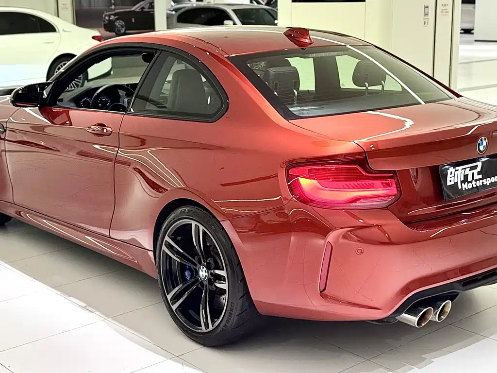 BMW M2 2019 — фото 11