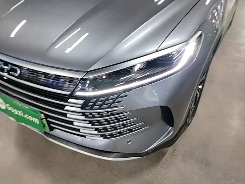 BYD Seal 05 DM-i 2025 — фото 24