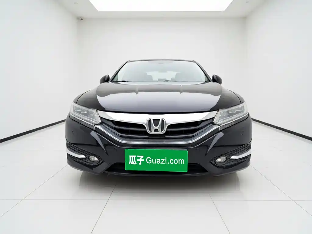 Honda Spirior 2015 — фото 24