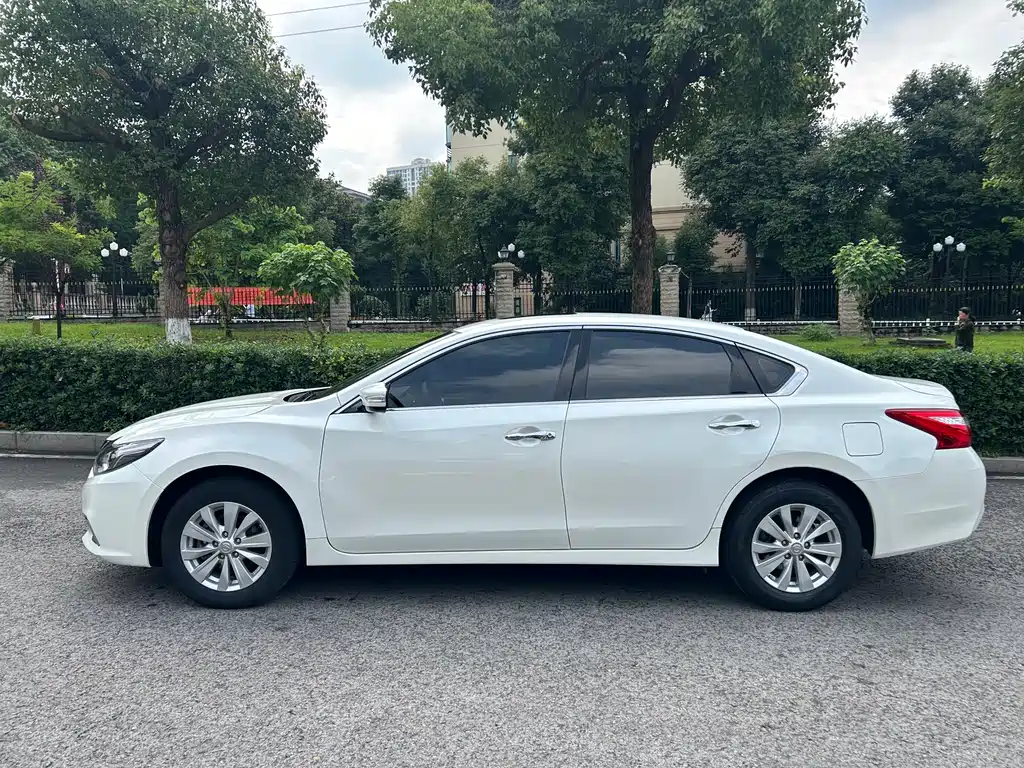 Nissan Teana 2018 — фото 4