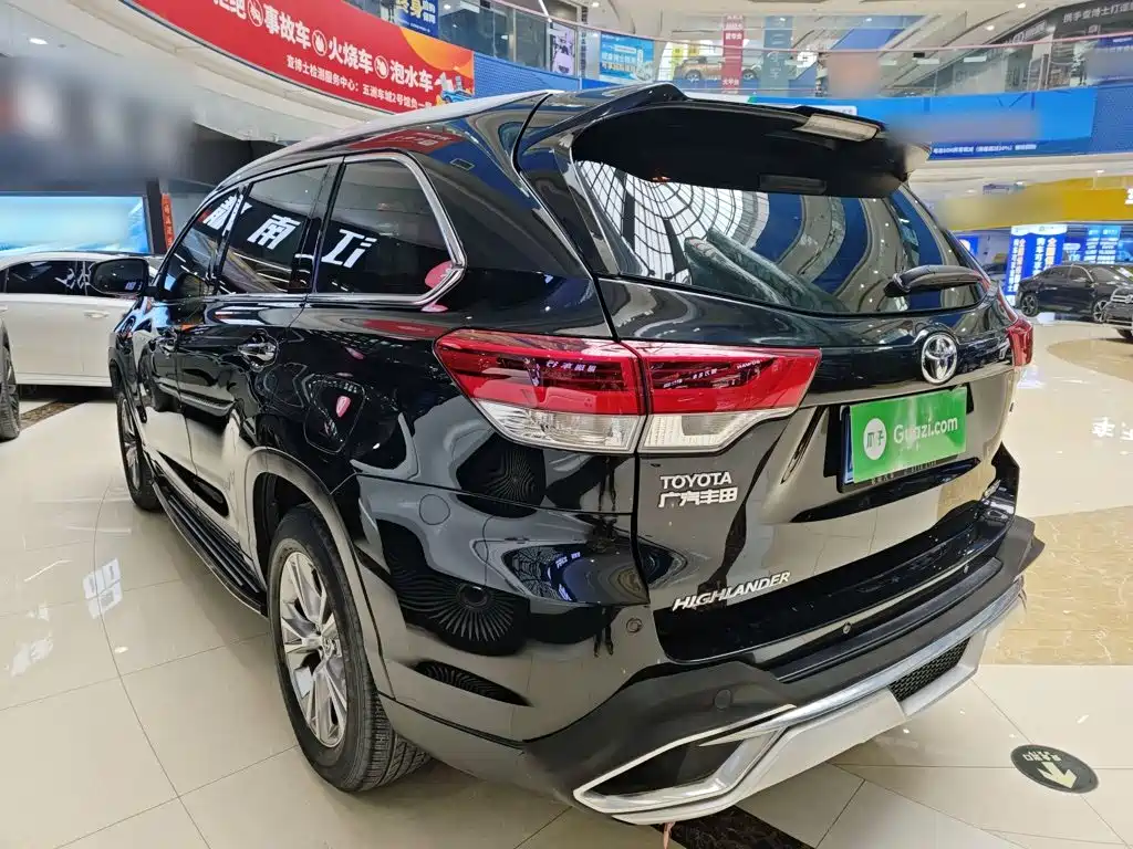 Toyota Highlander 2019