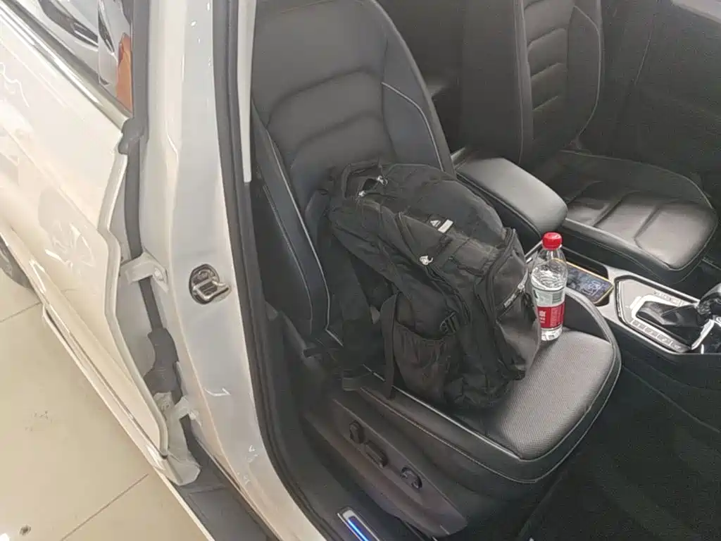 Volkswagen Tiguan L PHEV 2020 — фото 25