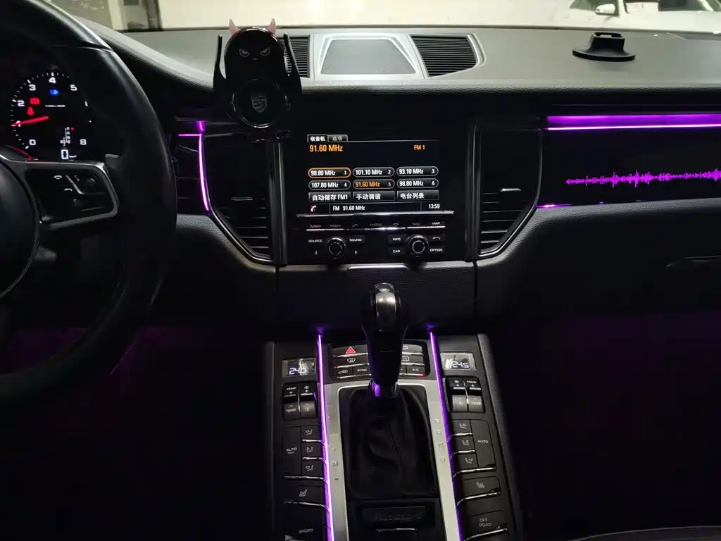Porsche Macan 2016 — фото 6