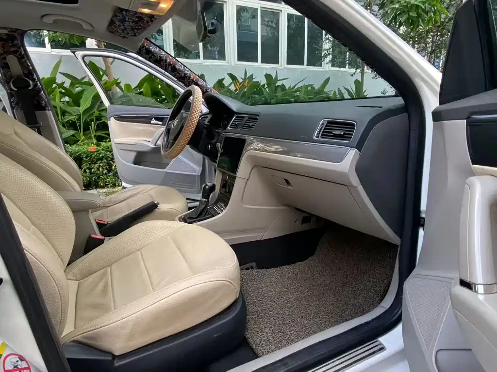 Volkswagen Gran Lavida 2014