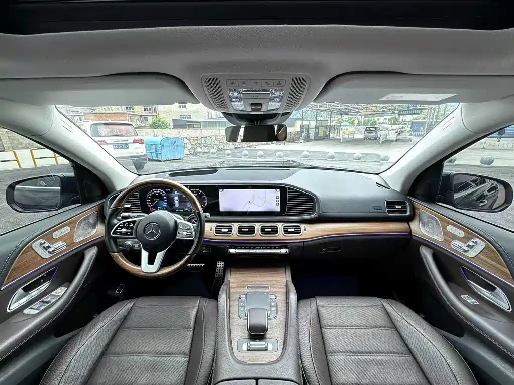 Mercedes-Benz GLS 2022 — фото 9