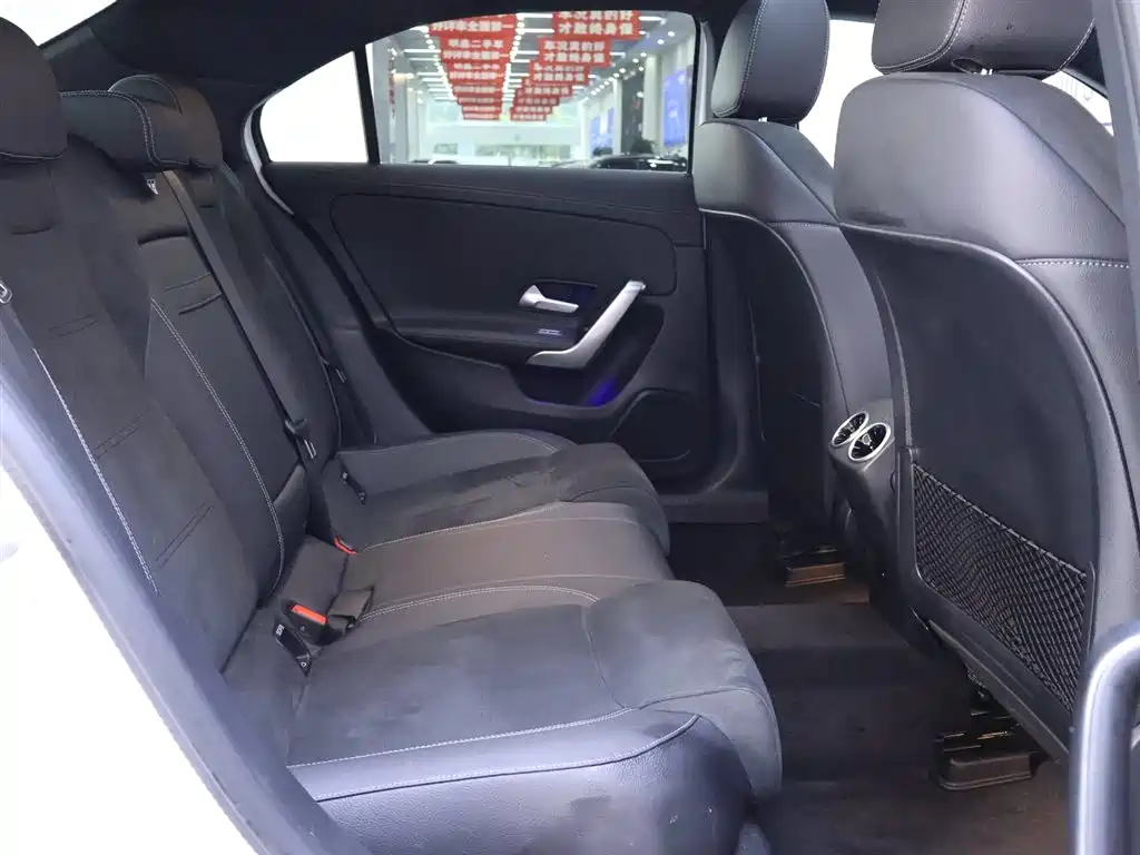 Mercedes-Benz A-Class 2023 — фото 21