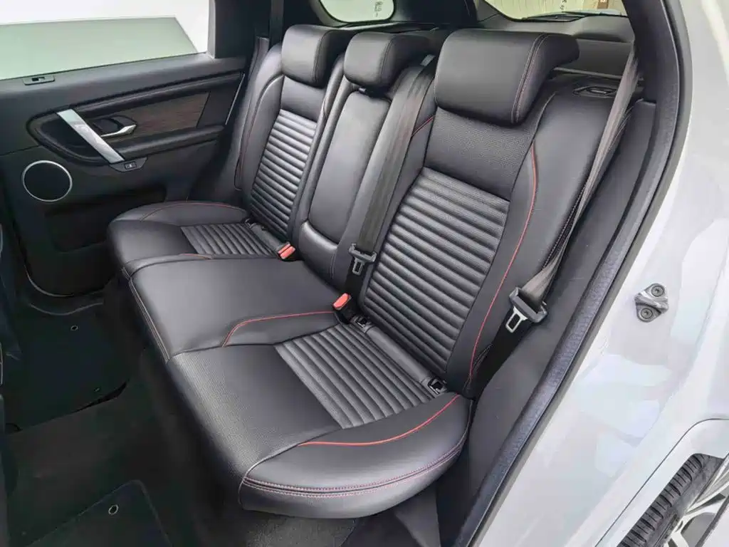 Land Rover Discovery Sport 2021 — фото 15