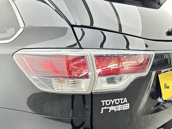 Toyota Highlander 2018