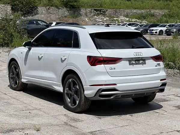 Audi Q3 2023