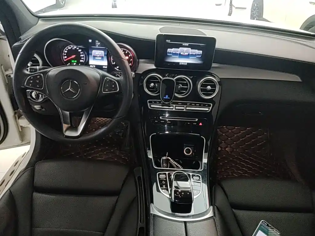 Mercedes-Benz GLC 2016