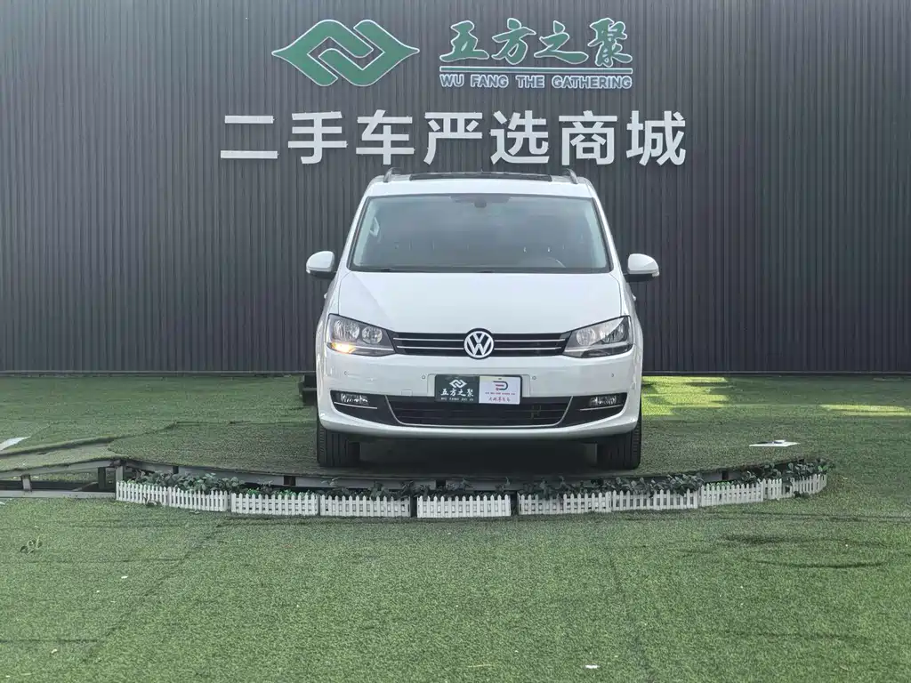 Volkswagen Sharan 2016 — фото 2