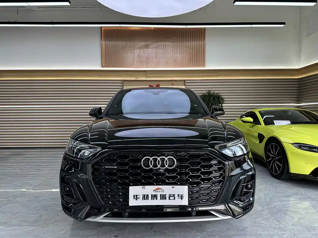 Audi Q5L Sportback 2022 — фото 2