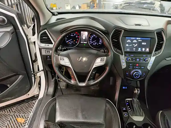 Hyundai Santa Fe 2018