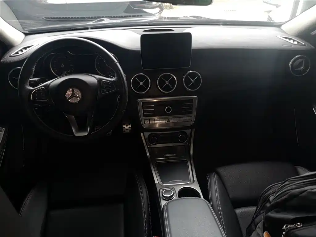 Mercedes-Benz GLA 2018 — фото 10