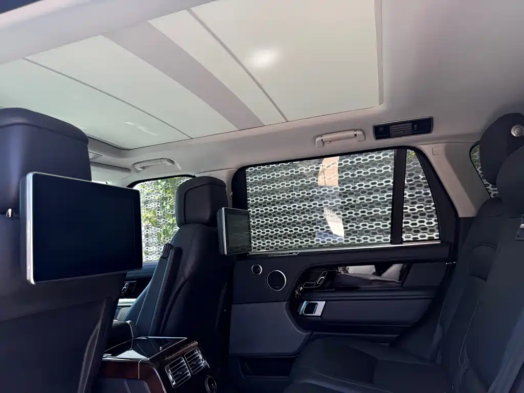 Land Rover Range Rover 2021 — фото 10