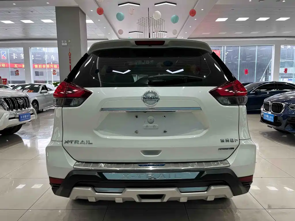 Nissan X-Trail 2018 — фото 14