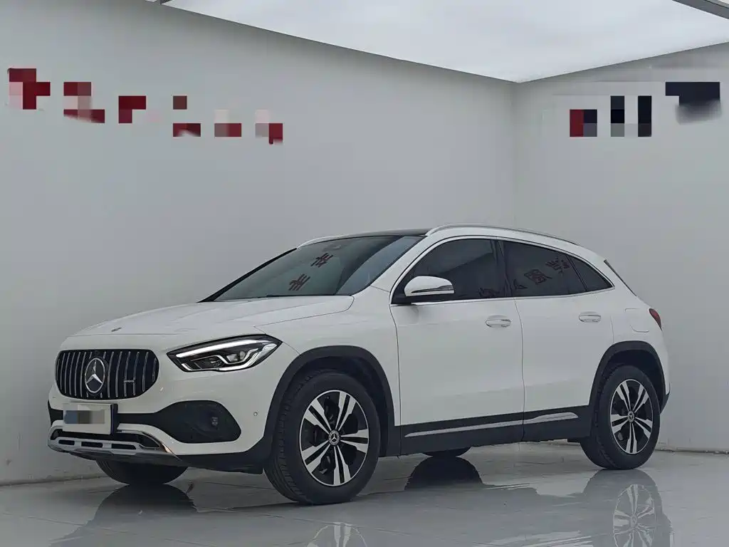 Mercedes-Benz GLA 2023