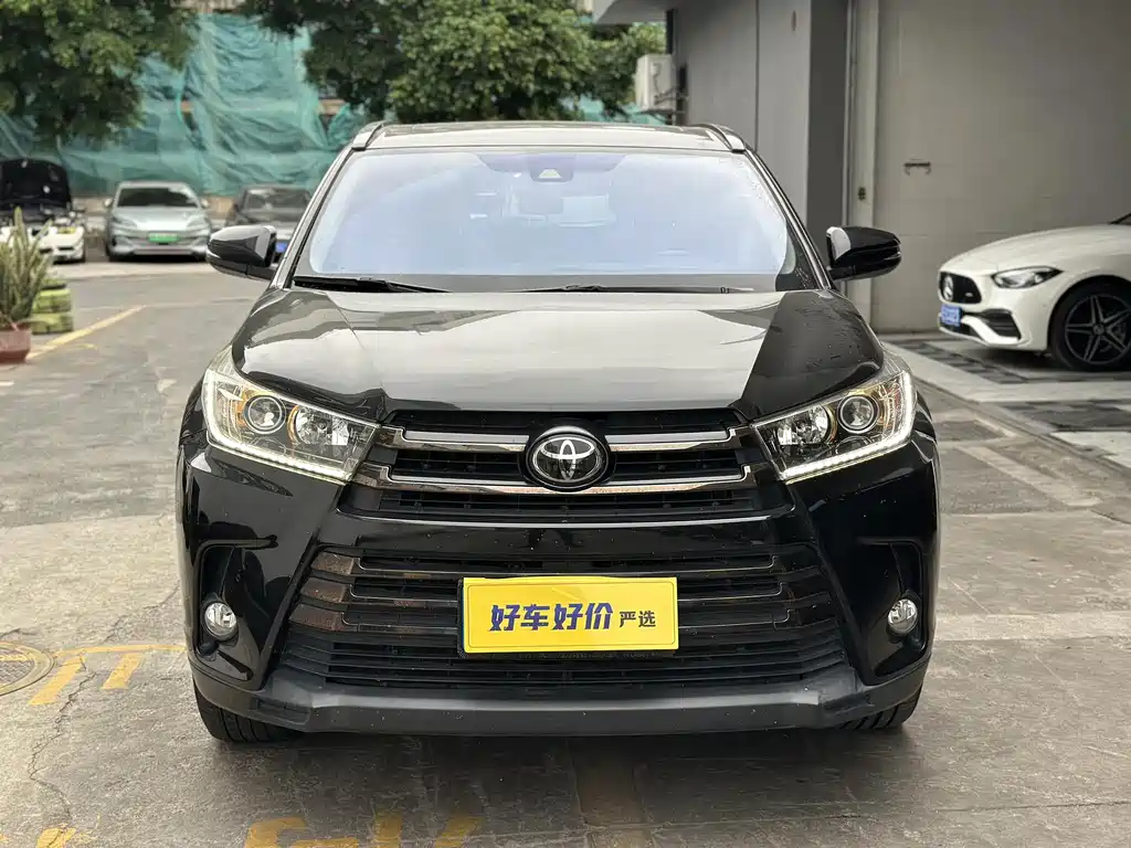 Toyota Highlander 2020 — фото 2