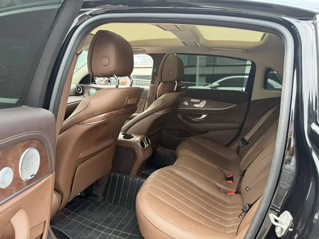 Mercedes-Benz E-Class 2020