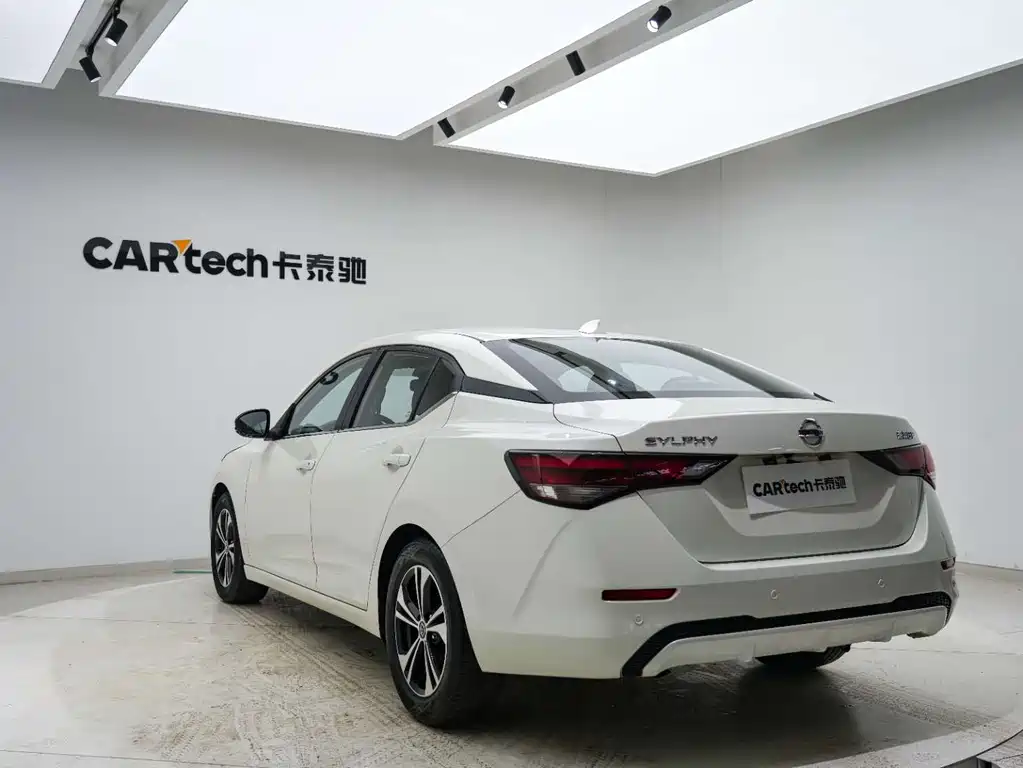 Nissan Sylphy 2021 — фото 18