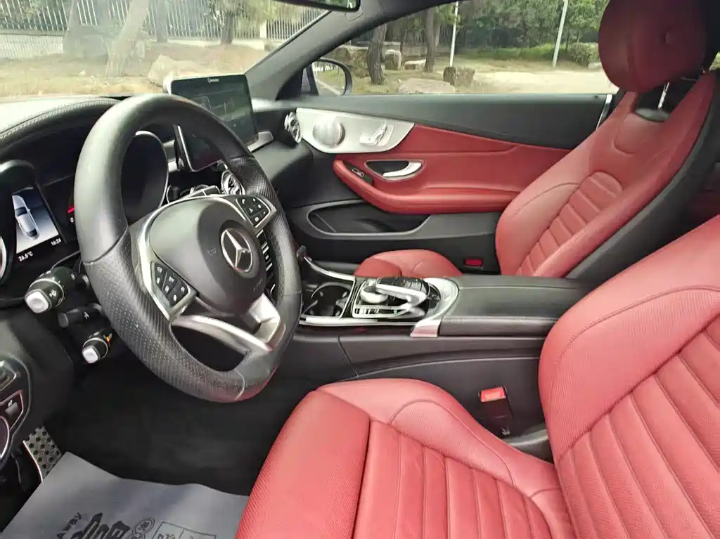 Mercedes-Benz C-Class 2018 — фото 10