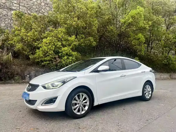 Hyundai Elantra Langdong 2016