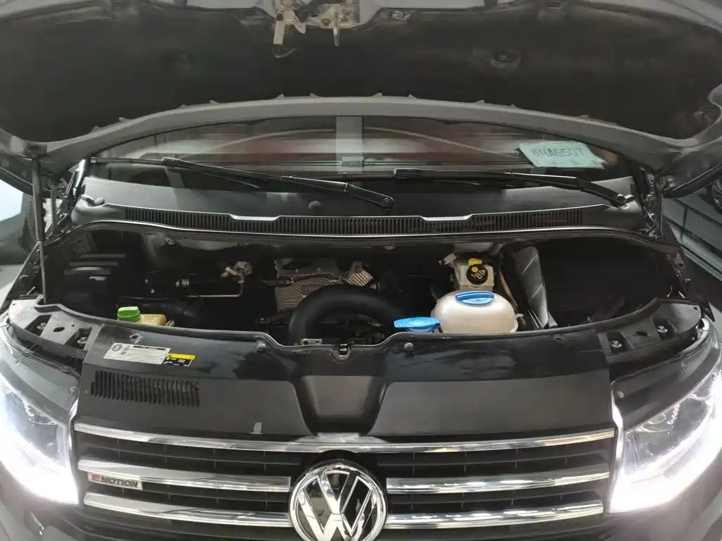 Volkswagen Caravelle 2017 — фото 13
