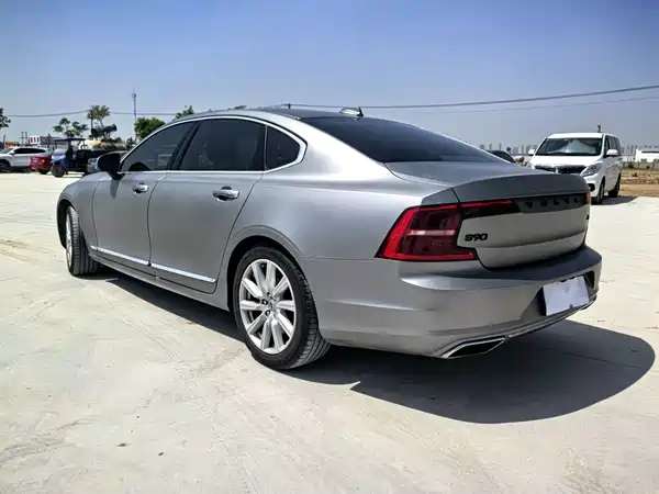 Volvo S90 2019