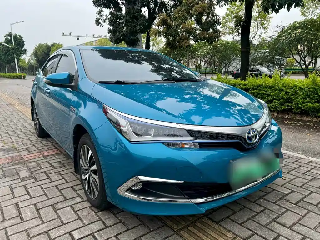 Toyota Corolla Hybrid 2020 — фото 17