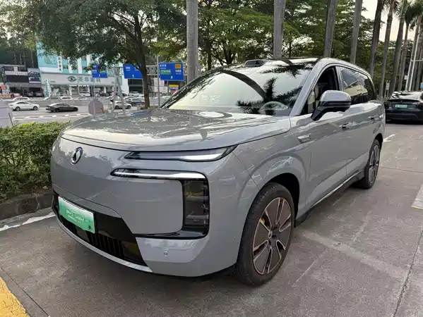 Denza N8L 2025