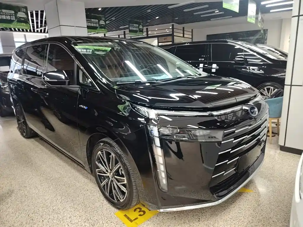 GAC Trumpchi E8 PHEV 2024 — фото 22