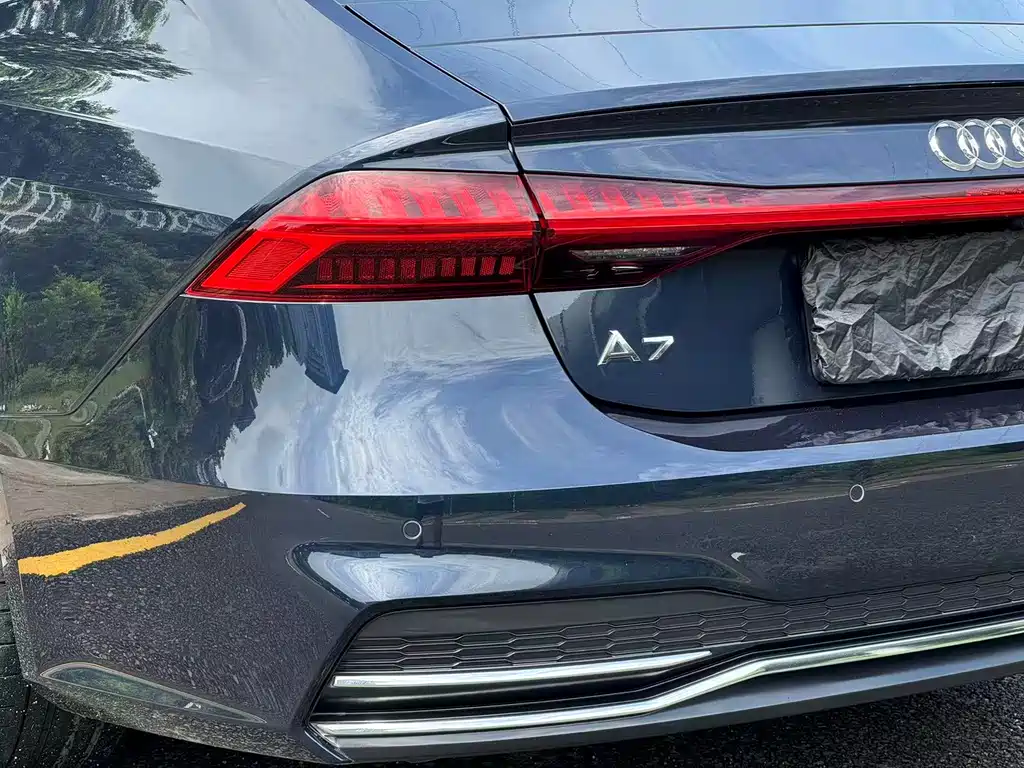 Audi A7 2021 — фото 22