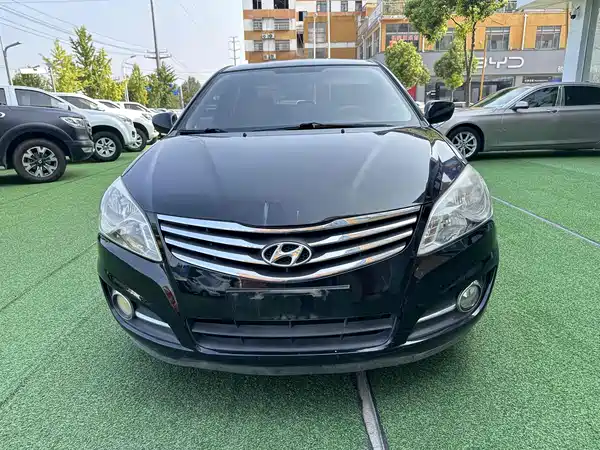 Hyundai Yuedong 2011