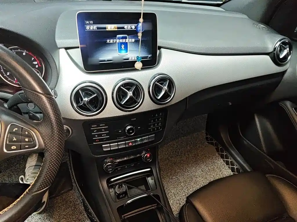 Mercedes-Benz B-Class 2018 — фото 6