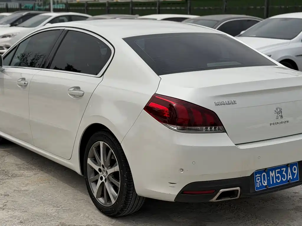Peugeot 508 2016 — фото 8