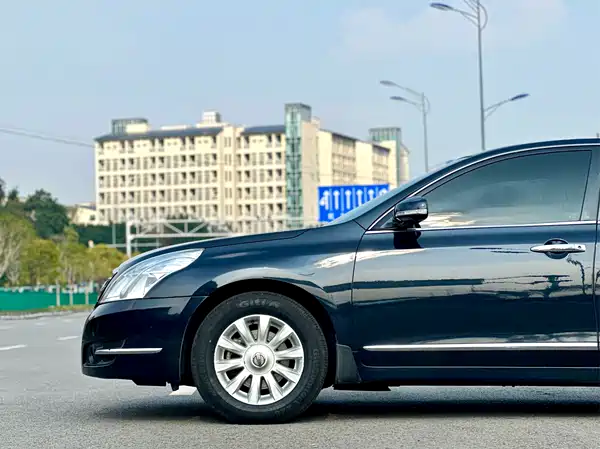 Nissan Teana 2010