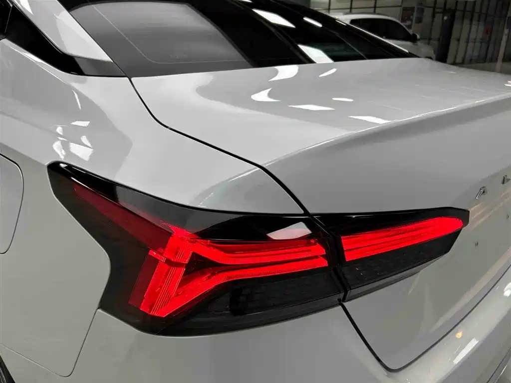 Nissan Teana 2023 — фото 18
