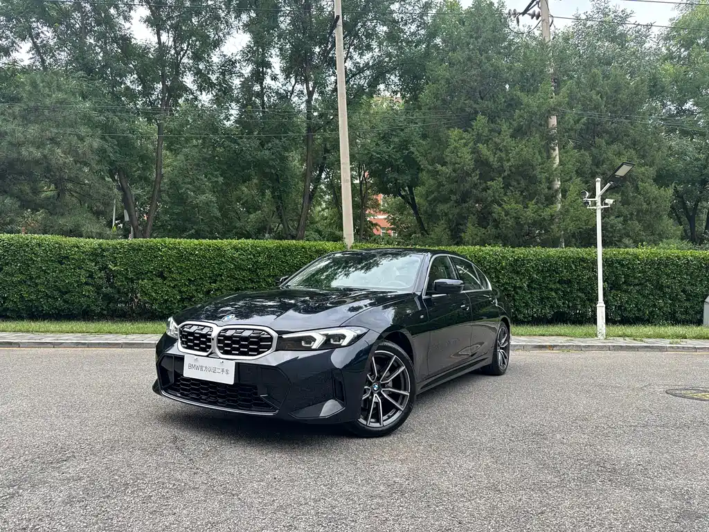 BMW 3 Series 2023 — фото 1