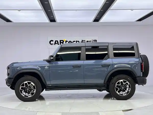 Ford Bronco 2025