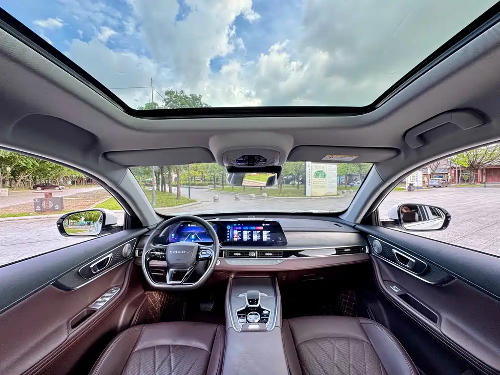 Chery Tiggo 8 PRO 2023 — фото 8